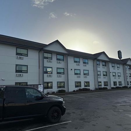 Gateway Inn & Suites Eugene-Springfield Buitenkant foto