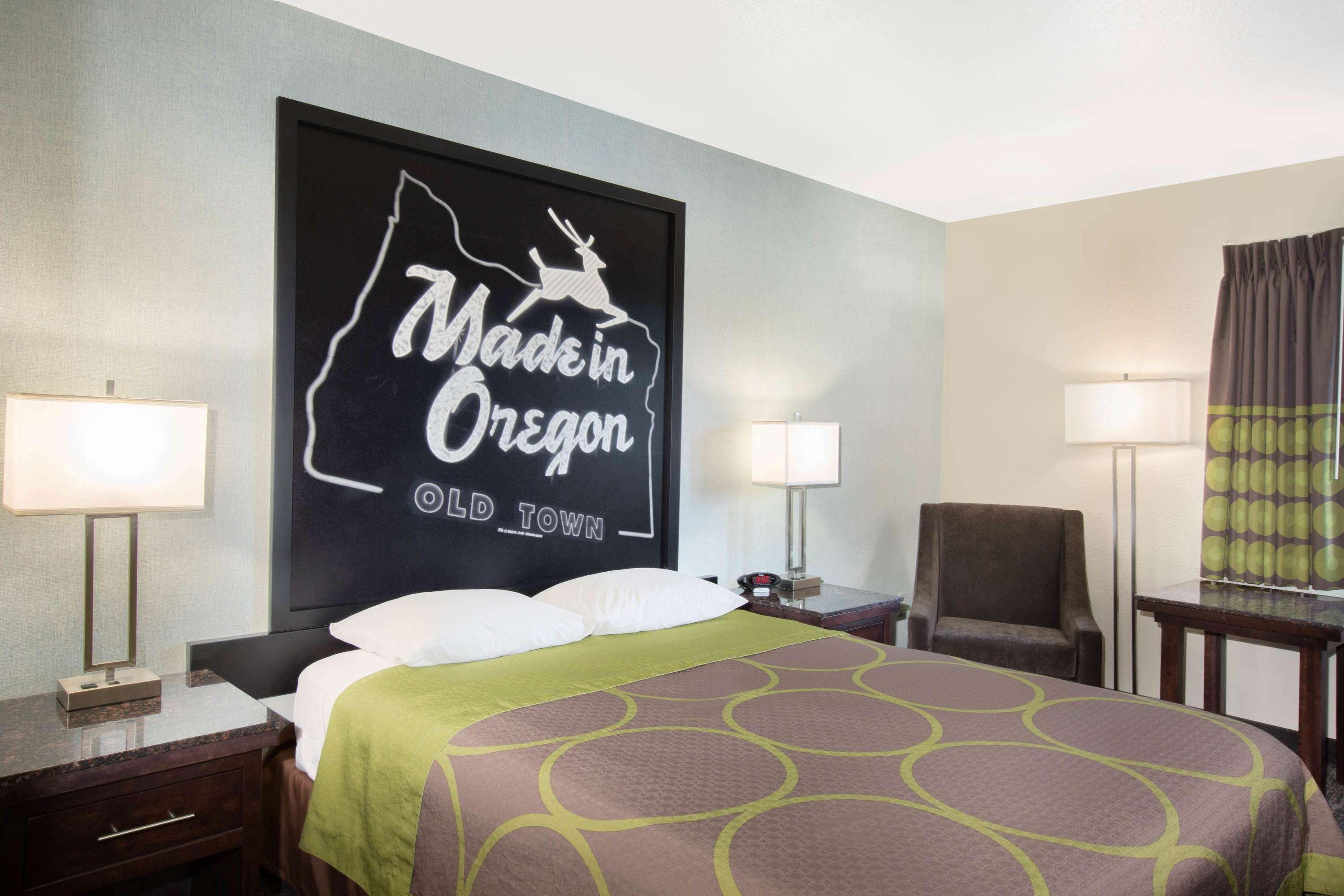 Gateway Inn & Suites Eugene-Springfield Buitenkant foto