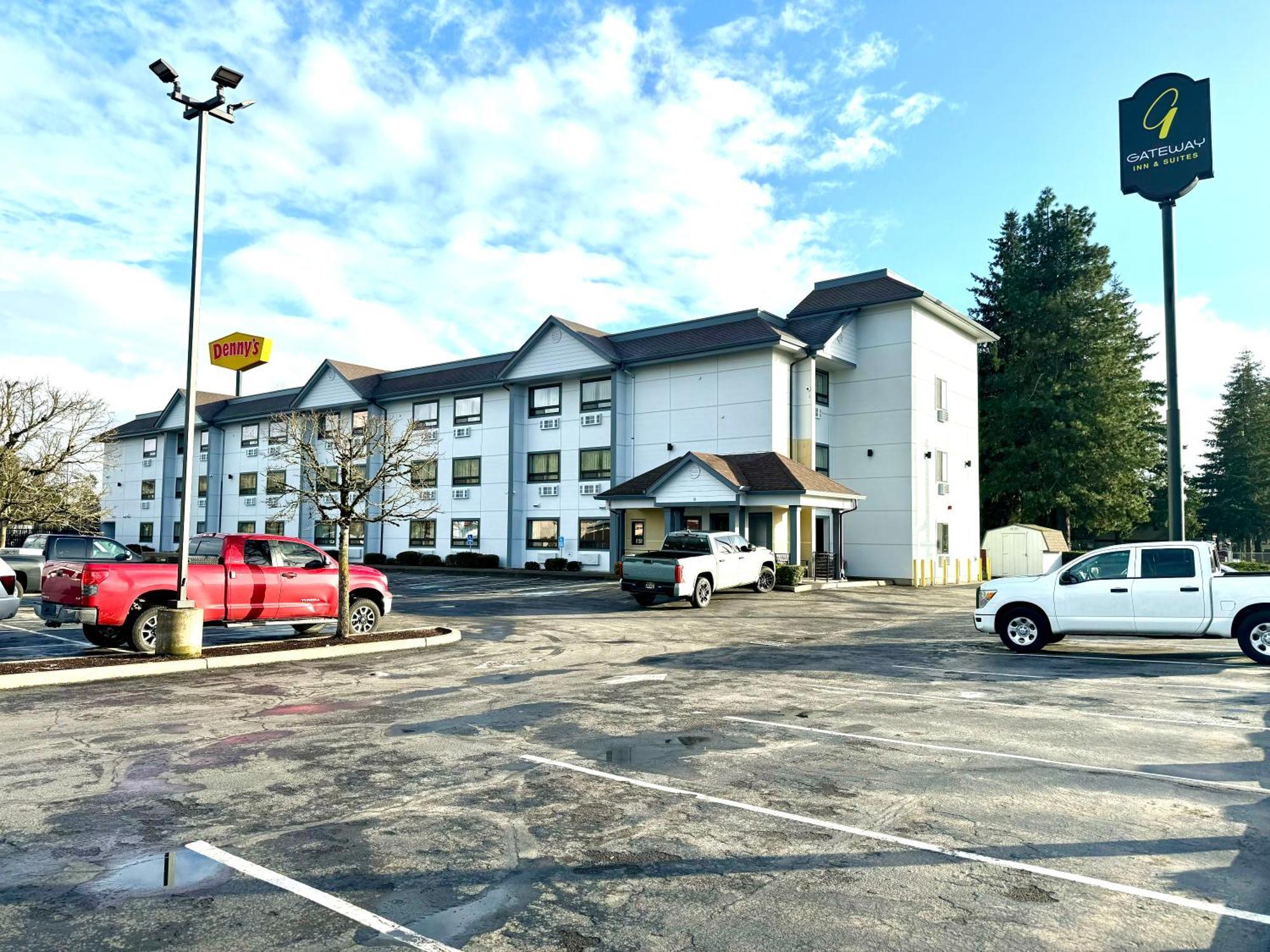 Gateway Inn & Suites Eugene-Springfield Buitenkant foto