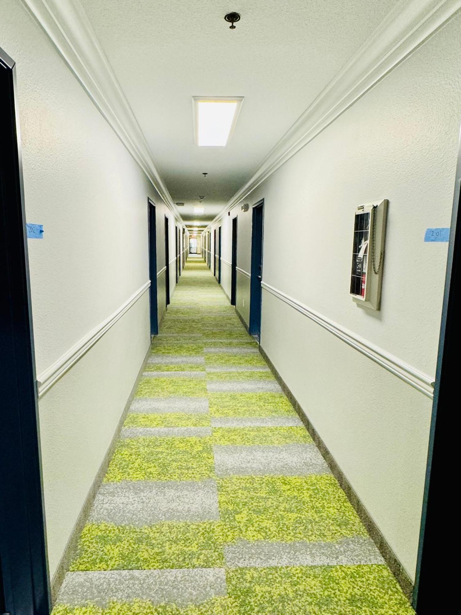 Gateway Inn & Suites Eugene-Springfield Buitenkant foto